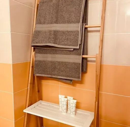 Tra Il Centro E La Campagna Bolognese 볼로냐