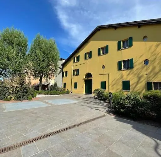 Tra Il Centro E La Campagna Bolognese 아파트